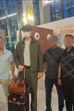 Satgas SIRI Amankan DPO Penipuan Bisnis Batubara di Bandara Soekarno-Hatta