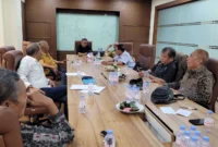 Keterangan foto : Diskusi tentang keamanan, Kamis (18/6/2026)