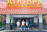 Konflik klaim lahan antara warga Desa Rancagong, Kecamatan Legok,