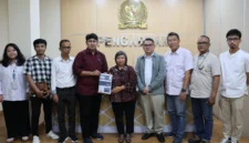 Komite Pemantau Program Makan Bergizi Gratis (KP MBG) bersama keluarga korban kecelakaan kerja di Satuan Pelayanan Pemenuhan Gizi (SPPG) Pangkalan Susu, Kabupaten Langkat, Sumatera Utara, mengajukan pengaduan resmi ke Komisi Nasional Hak Asasi Manusia (Komnas HAM) RI.