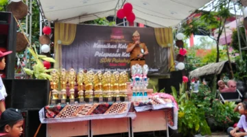Sebut Rumah Sebagai Sekolah Pertama, Ini Pesan Sekkel Pakuhaji di Acara Kelulusan SDN 5