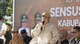 Bupati Lombok Utara, Najmul Akhyar, saat meresmikan pencanangan kegiatan pendataan ekonomi nasional itu pada Minggu (21/6/2026) pekan kemarin.