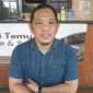 Asap hitam pekat masih membumbung di langit Kecamatan Mauk, Kabupaten Tangerang, Minggu (5/7/2026).