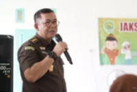 Aji Kalbu Pribadi, S.H., M.H., resmi dipercaya memegang tongkat komando sebagai Kepala Kejaksaan Negeri (Kajari) Kutai Kartanegara.