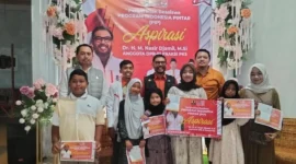 Anggota DPR RI H. M. Nasir Djamil melanjutkan penyaluran Program Indonesia Pintar di daerah pemilihannya, kali ini menyambangi Kabupaten Bener Meriah, Minggu (2/8/2026).