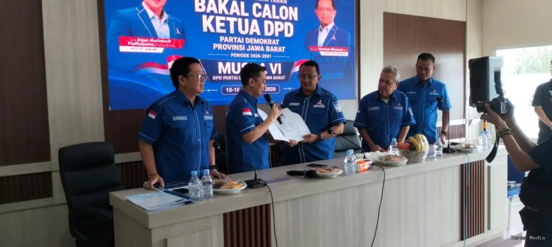 Anggota DPR RI Anton Sukartono Suratto resmi mendaftarkan diri kembali sebagai Bakal Calon Ketua DPD Partai Demokrat Jawa Barat untuk periode mendatang