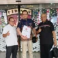 Koalisi Sipil Masyarakat Anti Korupsi (KOSMAK) mendesak Jaksa Agung Muda Tindak Pidana Khusus (Jampidsus) Kejaksaan Agung Kuntadi menerbitkan Surat Perintah Penyidikan (Sprindik) baru