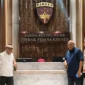 Koalisi Sipil Masyarakat Anti Korupsi (KOSMAK) kembali mendatangi Gedung Bundar Kejaksaan Agung, Jumat (28/8/2026).