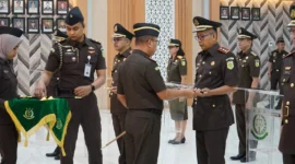 Mahfuddin Cakra Saputra, S.H., M.H., resmi dilantik jadi Kajari Sumbawa Barat
