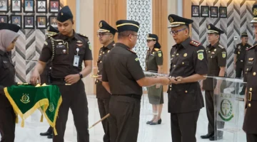 Mahfuddin Cakra Saputra, S.H., M.H., resmi dilantik jadi Kajari Sumbawa Barat
