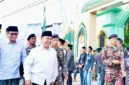 Calon Ketua PBNU KH Abdul Ghaffar Rozin atau Gus Rozin memiliki rekam jejak yang relatif lengkap dan panjang.