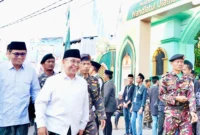 Calon Ketua PBNU KH Abdul Ghaffar Rozin atau Gus Rozin memiliki rekam jejak yang relatif lengkap dan panjang.