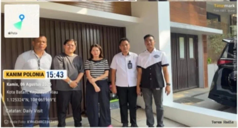 Petugas Keimigrasian dari Kantor Imigrasi Kelas I TPI Polonia menemukan indikasi kuat dugaan adanya perusahaan fiktif dan pelanggaran dokumen keimigrasian yang melibatkan seorang warga negara (WN) China bernama Lincheng Huang atau LH