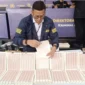 Polda Metro Jaya bersama Direktorat Jenderal Pajak Kementerian Keuangan (Kemenkeu) dalam membongkar jaringan sindikat produksi dan peredaran meterai palsu