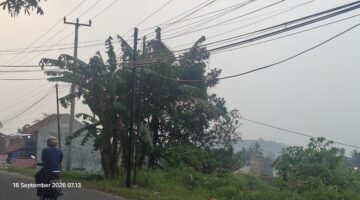 Babinsa, Babinmas dan RT Temui Warga, Polemik Pemasangan Tiang WiFi Kembali Disorot