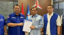 Anton Sukartono Suratto resmi menerima Surat Keputusan sebagai Ketua DPD Partai Demokrat Jawa Barat untuk periode 2026–2031.