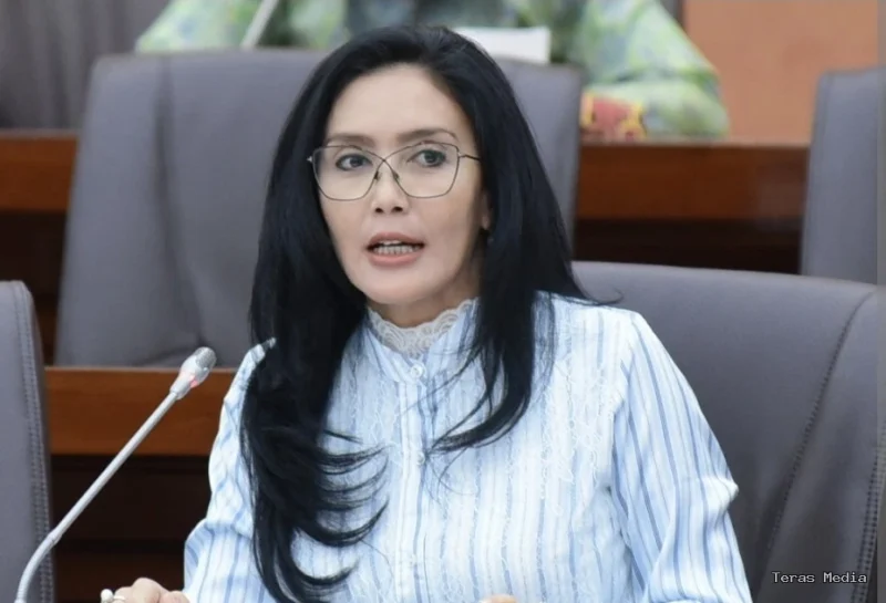 Anggota Komisi XIII DPR RI Bidang Hukum, HAM, Imigrasi dan Pemasyarakatan, Dr. Rieke Diah Pitaloka