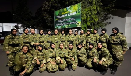 Penulis Chadziqatun Najilatil Mazda, S.T., M.T., M.Han. Dosen Fakultas Teknik Universitas Nurtanio Bandung Tenaga Ahli Bidang Industri Pertahanan Dan Kebijakan Publik
