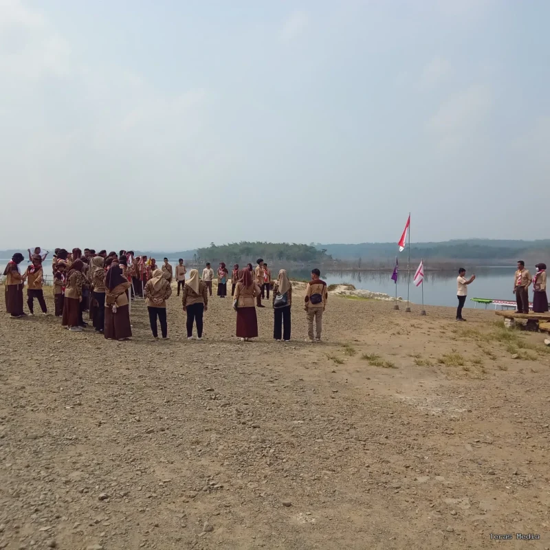 Keterangan poto : Acara upacara pembukaan Perkemahan selasa rabu SKh Negeri 01 Lebak pada 1/9/2026