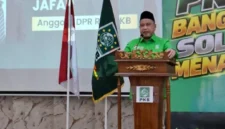 Anggota Komisi XI DPR RI dari Fraksi Partai Kebangkitan Bangsa (PKB) Marwan Jafar menegaskan akan terus memonitor dan menagih secara serius sejumlah komitmen Bank Indonesia (BI) dalam mendukung pertumbuhan ekonomi nasional.