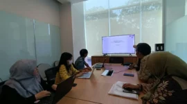Kejanggalan Pelaksanaan Mini Kompetisi (Mikom) katalog elektronik untuk pengadaan mebeler di Dinas Pendidikan (Disdik) Kota Bekasi terus menuai sorotan tajam.