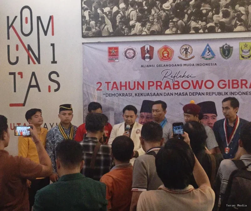 Sekretaris Jenderal Pimpinan Pusat Kesatuan Mahasiswa Hindu Dharma Indonesia (PP KMHDI), I Nengah Candra Irawana, mempertanyakan komitmen pemerintah dalam menjamin pemulihan ekosistem pascakebakaran hutan dan lahan.