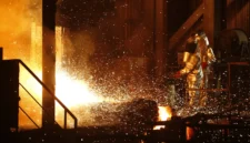 Program hilirisasi mineral telah menjadi penggerak utama investasi sekaligus strategi pemerintah dalam membangun basis industri nasional.