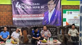 Wakil Ketua Komisi I DPR RI Fraksi Partai Demokrat H. Anton Sustto turun langsung menyapa warga di lingkungan Cileungsi Kidul, Kecamatan Cileungsi pada Sabtu (24/10/2026)
