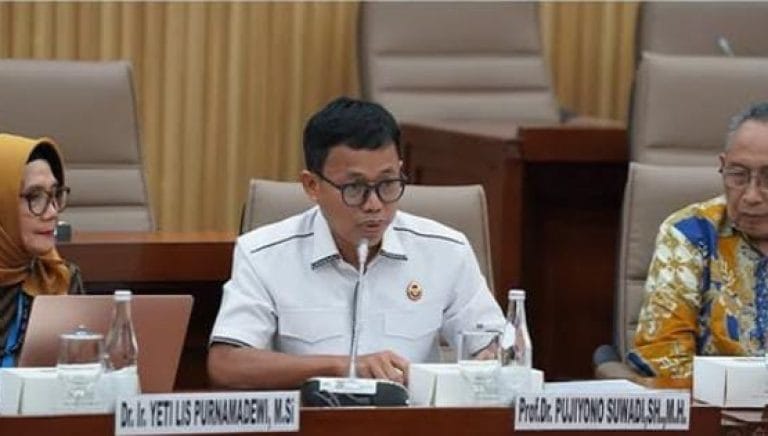 Komjak Dukung Kejaksaan Bongkar Kasus Dugaan Korupsi Hampir 1 Triliun di Komdigi Komjak Dukung Kejaksaan Bongkar Kasus Dugaan Korupsi Hampir 1 Triliun di Komdigi