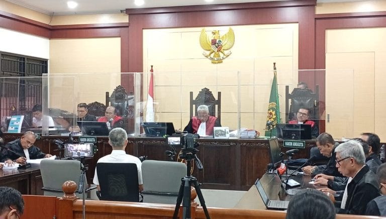 IMG-20250805-WA0032 Kelar Deh, JPU Jatuhi Sanksi 5 Tahun Penjara Terhadap Terdakwa Mafia Tanah Charlie Chandra I Teras Media