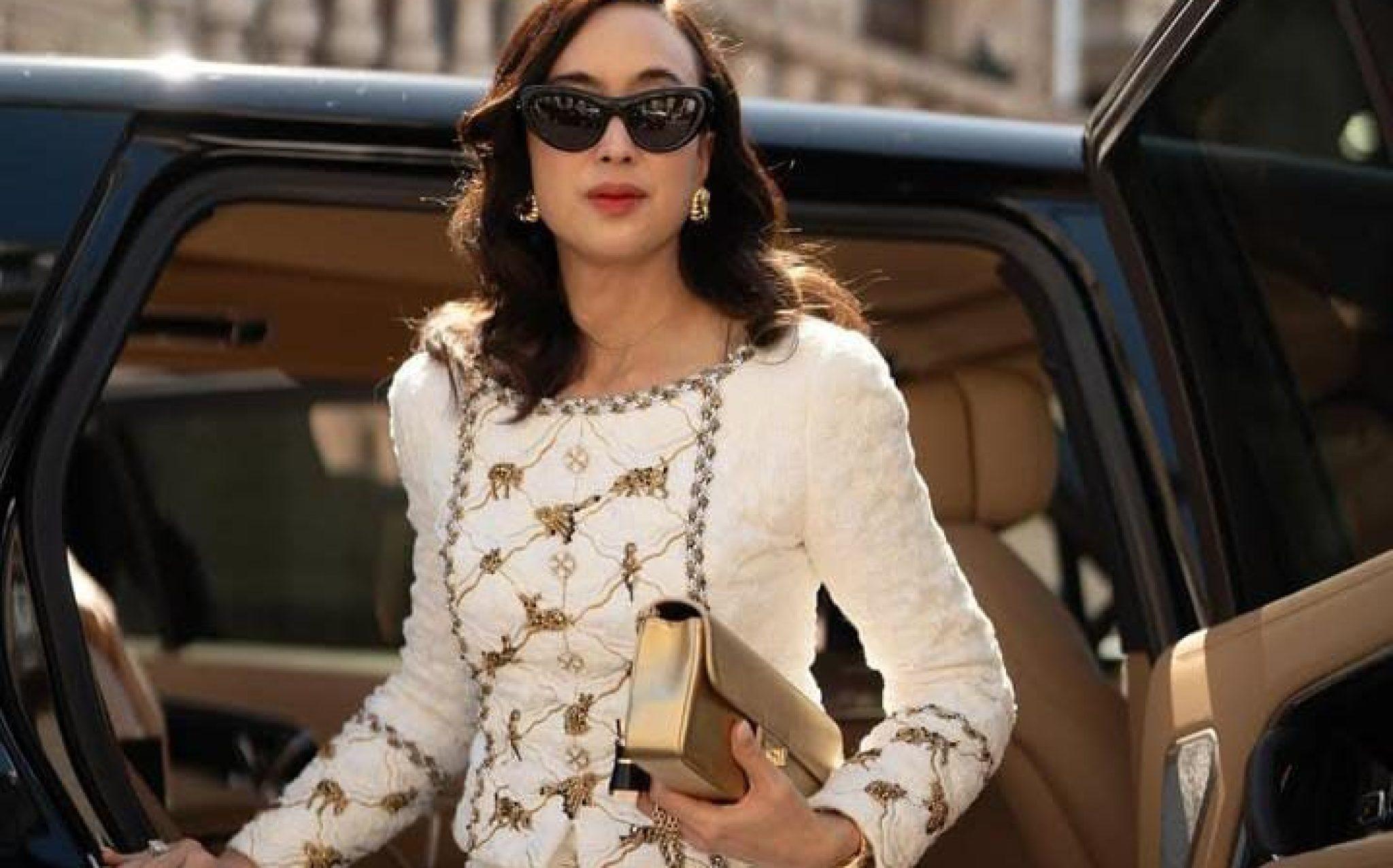 Putri Wardhana Bergaya Glamor, Pengamat Minta Presiden Copot Menteri Parawisata I Teras Media