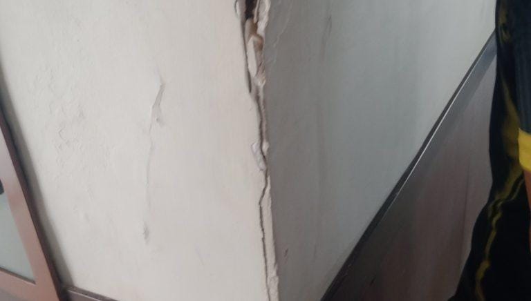 Sungguh Miris Kantor DPRD Lebak Terkesan Kumuh dan Tak Terawat : Kemana Larinya Anggaran Perawatannya ?? 9 Sungguh Miris Kantor DPRD Lebak Terkesan Kumuh dan Tak Terawat : Kemana Larinya Anggaran Perawatannya ?? I Teras Media