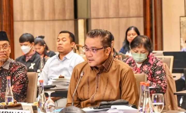 Dede Yusuf Ingatkan Kepala Daerah Tak Angkat Timses Jadi PPPK Dede Yusuf Ingatkan Kepala Daerah Tak Angkat Timses Jadi PPPK