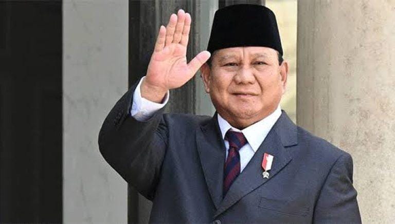 images (12) Pengamat Ungkap Jokowi Mainkan Drama Dua Periode Prabowo - Gibran I Teras Media